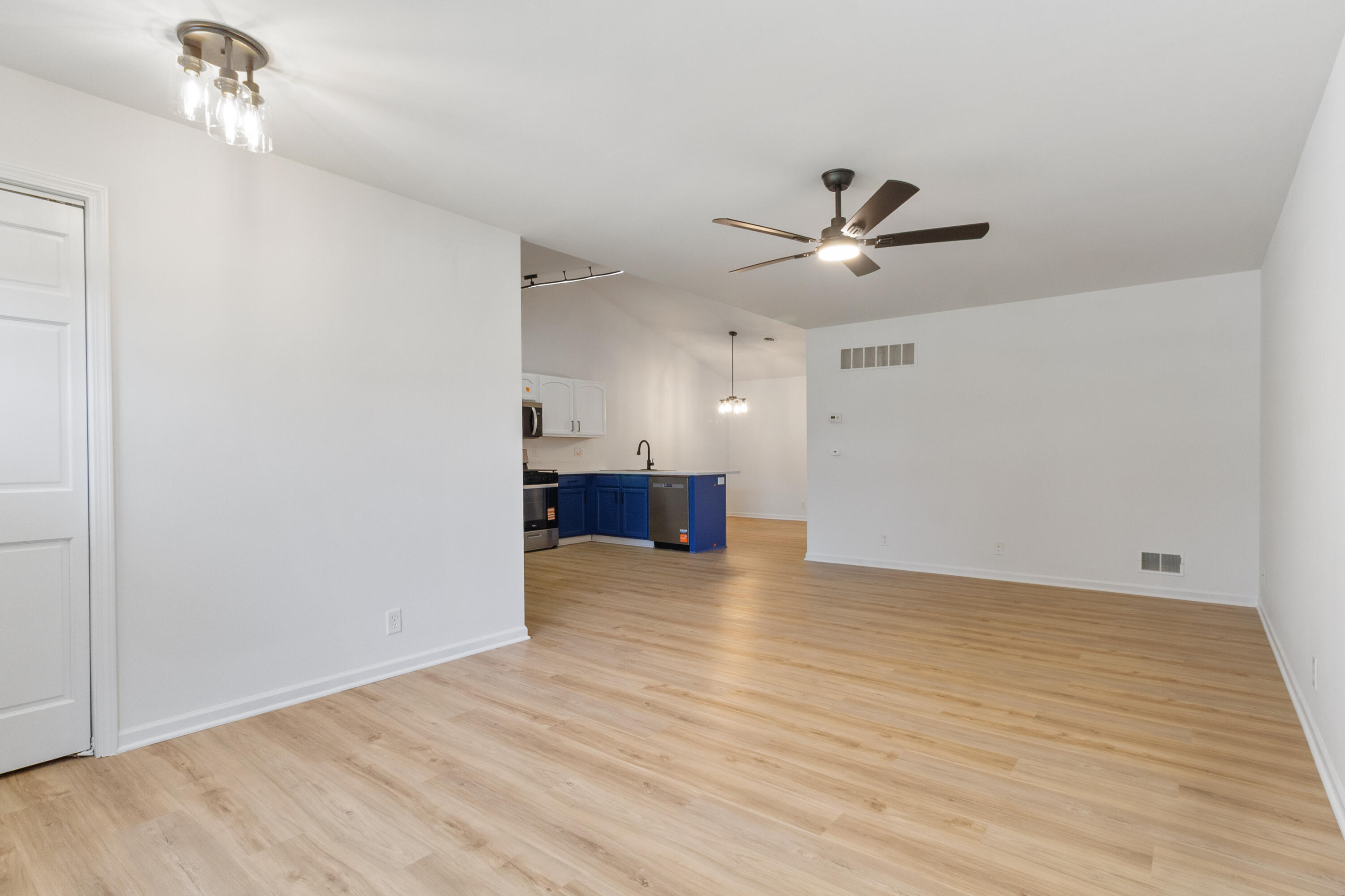 355 South Boo Road Chesterton, IN 46304 - Photo 6 of 24 3000x2000