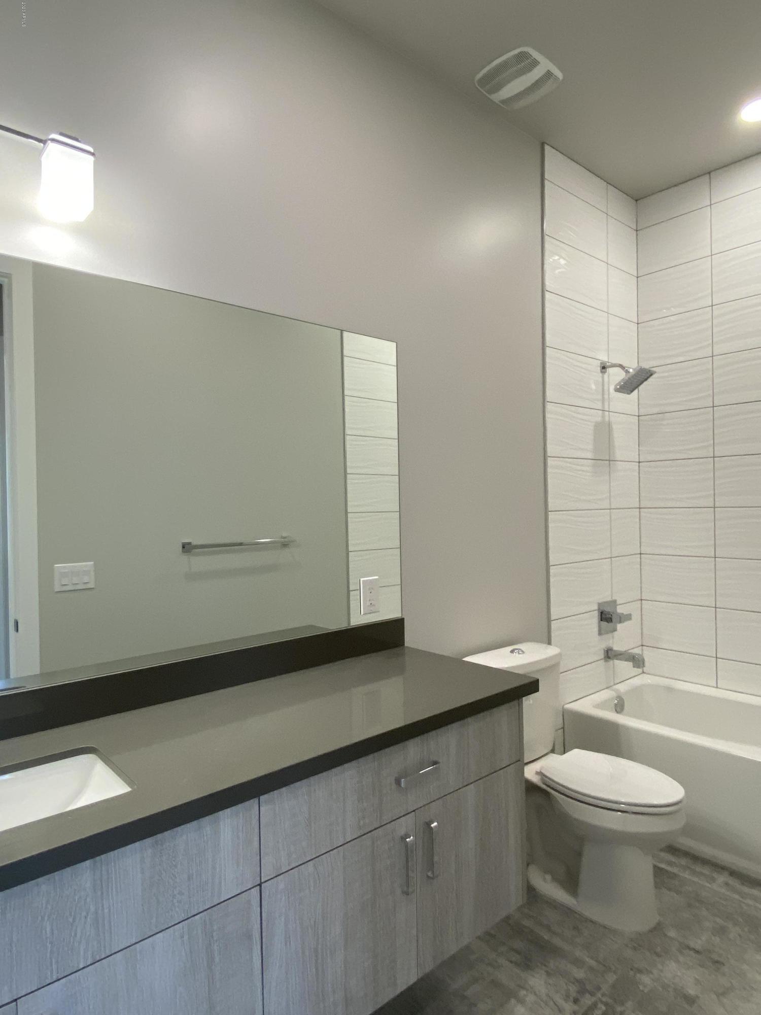 2645 East Osborn Road, Unit 3 Phoenix, AZ 85016 - Photo 20 of 31 Bath 2