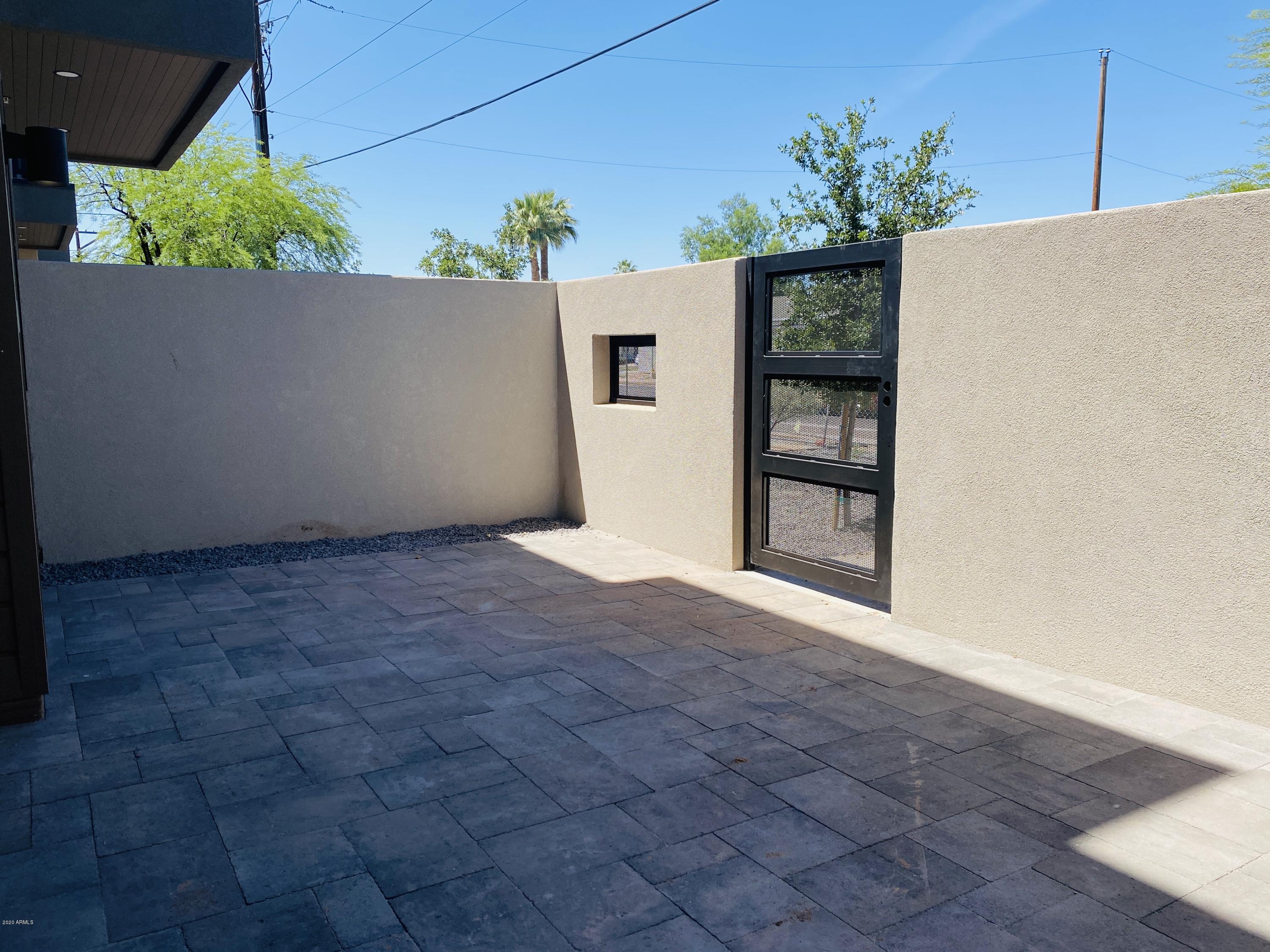 2645 East Osborn Road, Unit 3 Phoenix, AZ 85016 - Photo 6 of 31 Courtyard