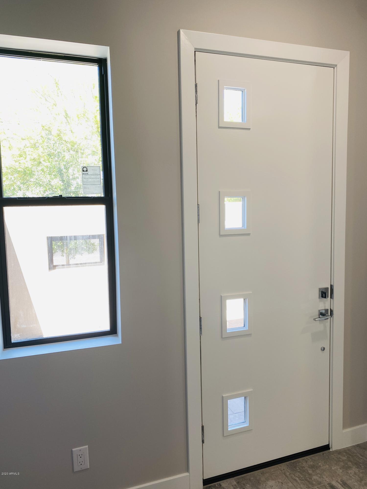 2645 East Osborn Road, Unit 3 Phoenix, AZ 85016 - Photo 7 of 31 Entry Door