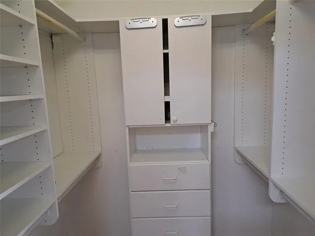 a view of walk in closet