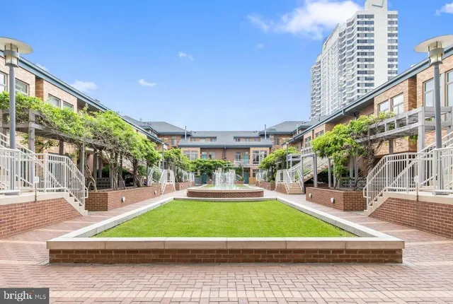 $624,900 | 1900 Hamilton Street, Unit 402, Philadelphia, PA 19130