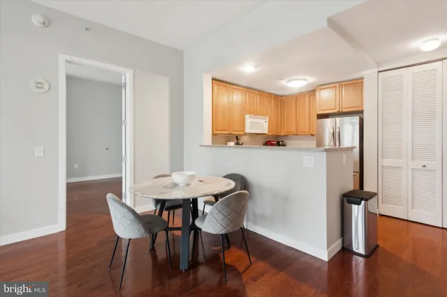 $624,900 | 1900 Hamilton Street, Unit 402, Philadelphia, PA 19130