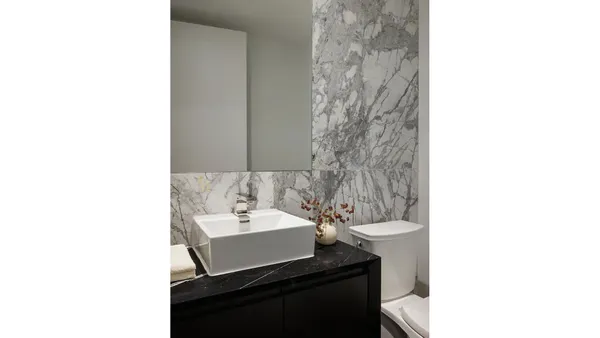 $15,995 | 138 East 50th Street, Unit 24B | Midtown East