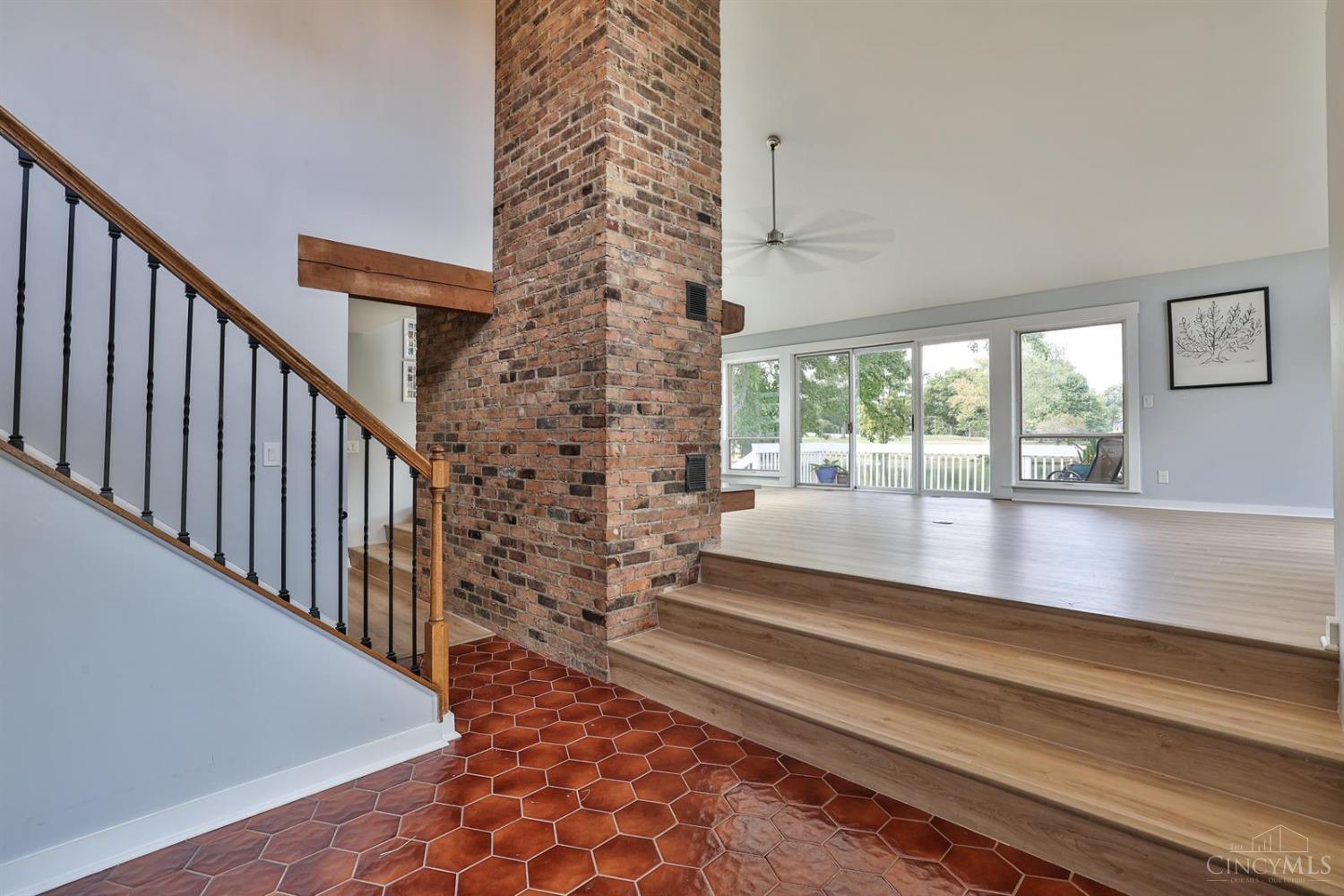 7801 Hopper Road Cincinnati, OH 45255 - Photo 9 of 38 Gallery Image 9