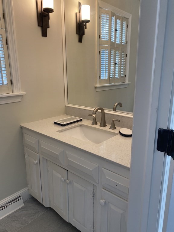 61 Salem Road Longmeadow, MA 01106 - Photo 15 of 39 Gallery Image 15