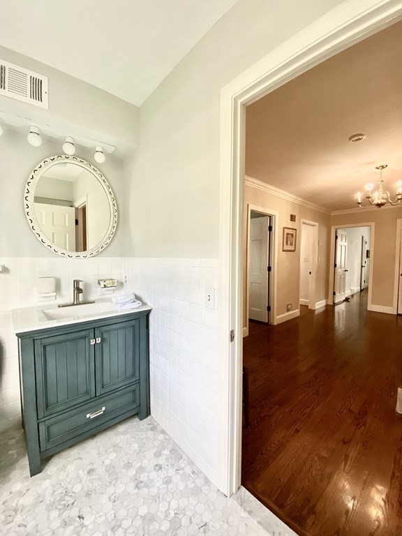 61 Salem Road Longmeadow, MA 01106 - Photo 18 of 39 Gallery Image 18