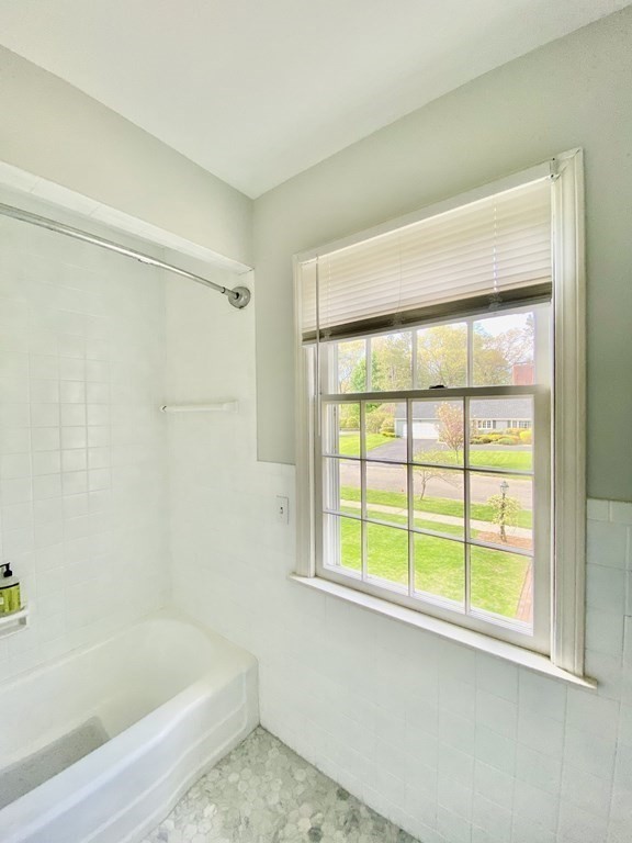 61 Salem Road Longmeadow, MA 01106 - Photo 19 of 39 Gallery Image 19
