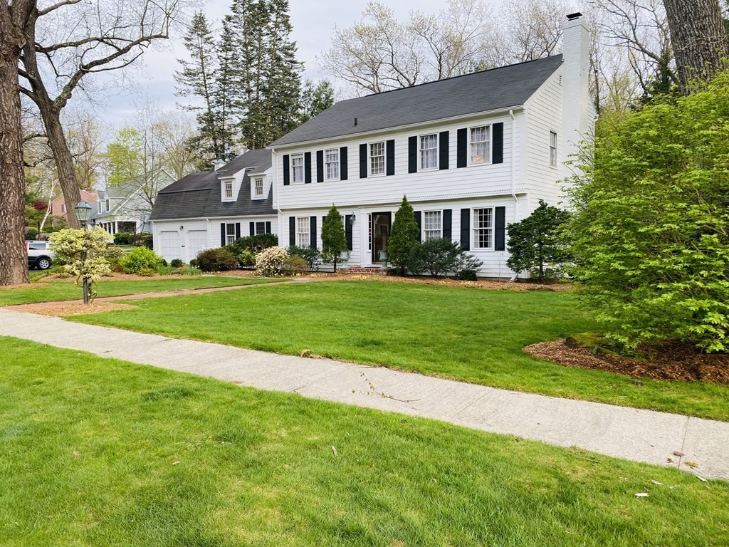 61 Salem Road Longmeadow, MA 01106 - Photo 2 of 39 Gallery Image 2