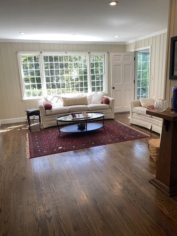 61 Salem Road Longmeadow, MA 01106 - Photo 8 of 39 Gallery Image 8