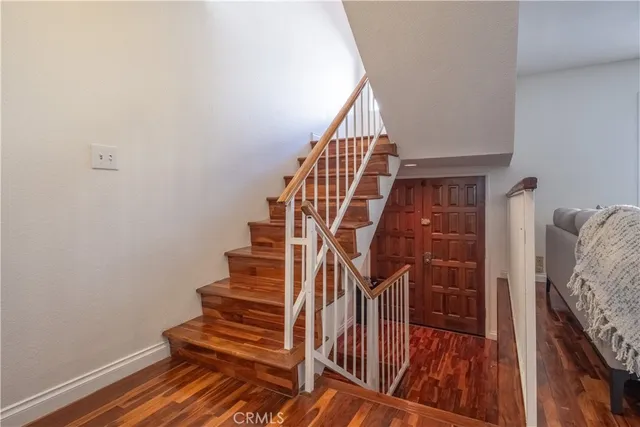 $888,000 | 517 North Curtis Avenue, Unit C, Alhambra, CA 91801