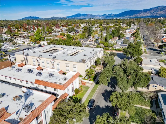 $888,000 | 517 North Curtis Avenue, Unit C, Alhambra, CA 91801