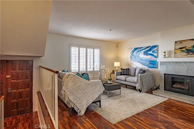 $888,000 | 517 North Curtis Avenue, Unit C, Alhambra, CA 91801