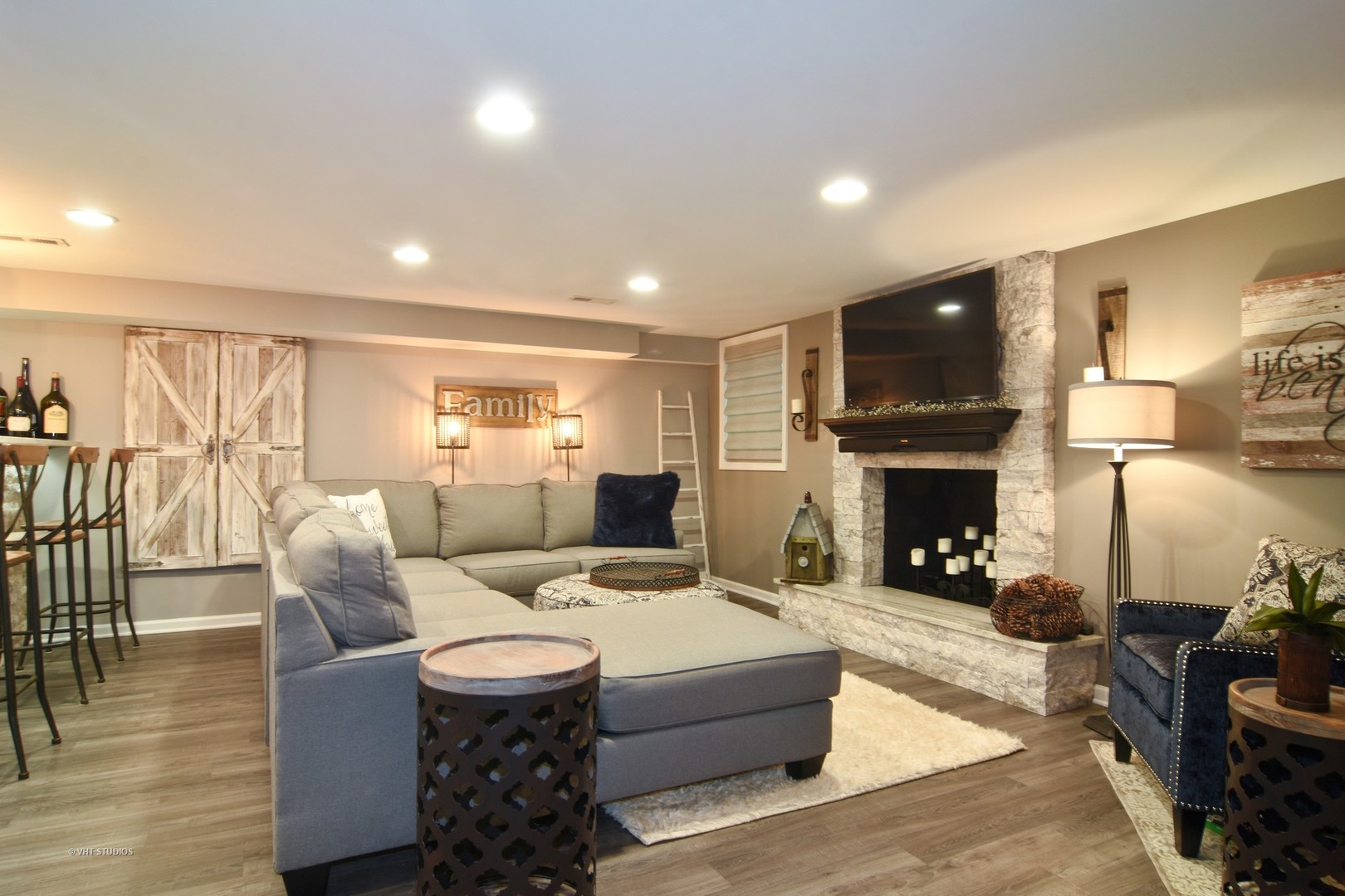 20755 North Weatherstone Road Kildeer, IL 60047 - Photo 28 of 61 a living room with furniture and a fireplace