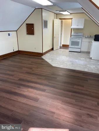 $1,050 | 519 Winchester Avenue, Unit 1, Martinsburg, WV 25401