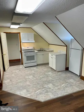 $1,050 | 519 Winchester Avenue, Unit 1, Martinsburg, WV 25401