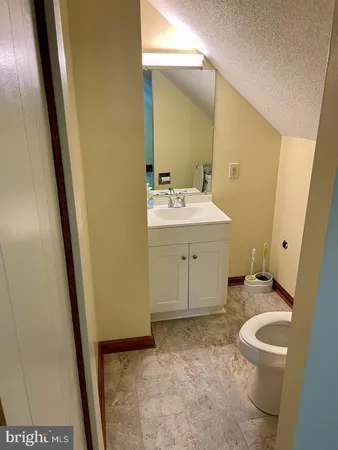 $1,050 | 519 Winchester Avenue, Unit 1, Martinsburg, WV 25401