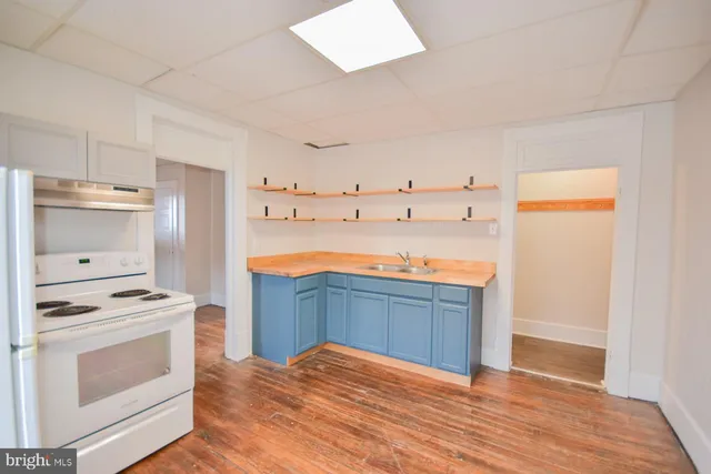 $1,250 | 117 East Martin Street, Unit 3, Martinsburg, WV 25401