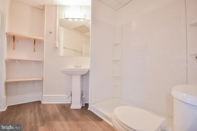 $1,250 | 117 East Martin Street, Unit 3, Martinsburg, WV 25401