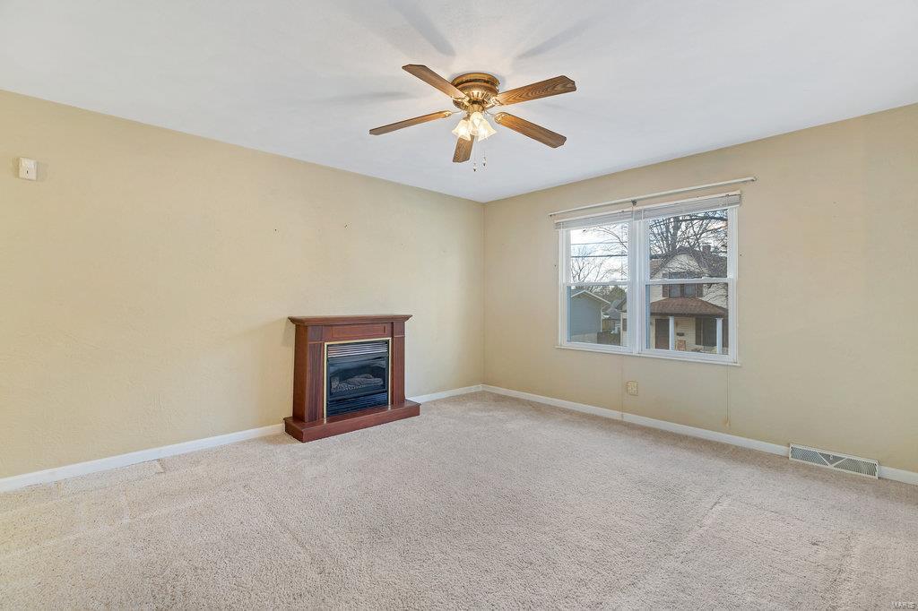 322 South Riebeling Street Columbia, IL 62236 - Photo 7 of 38