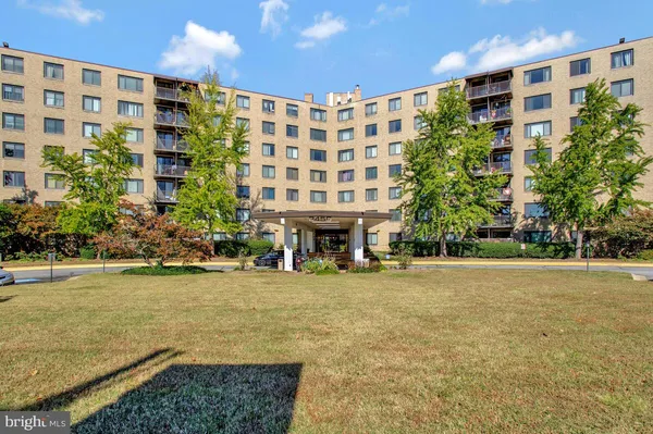 $171,410 | 3450 Toledo Terrace, Unit 709, Hyattsville, MD 20782