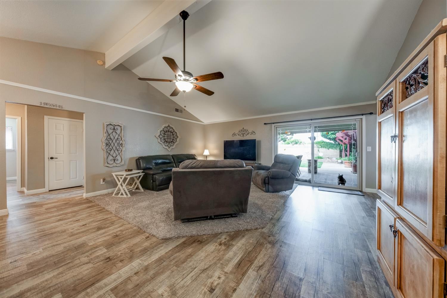 1922 Sundance Lane Madera, CA 93637 - Photo 11 of 81