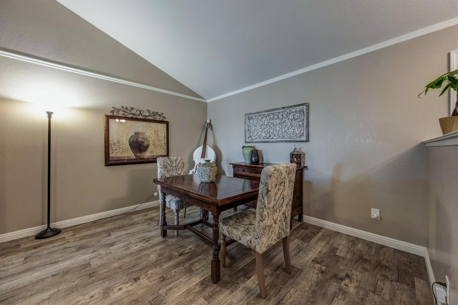 1922 Sundance Lane Madera, CA 93637 - Photo 13 of 81