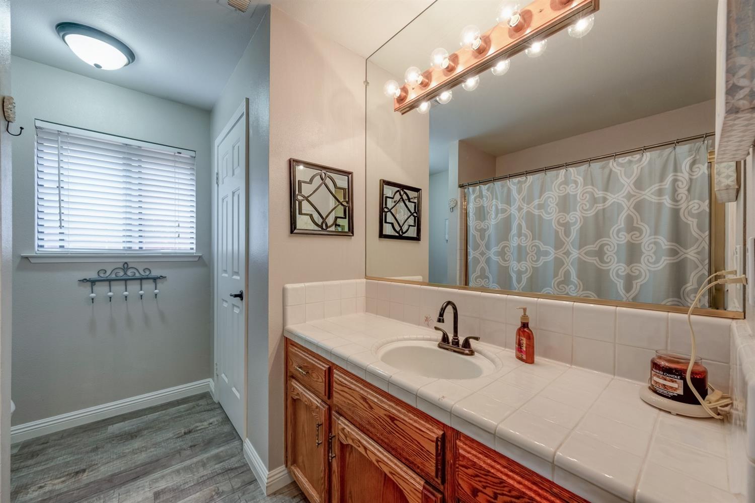 1922 Sundance Lane Madera, CA 93637 - Photo 34 of 81