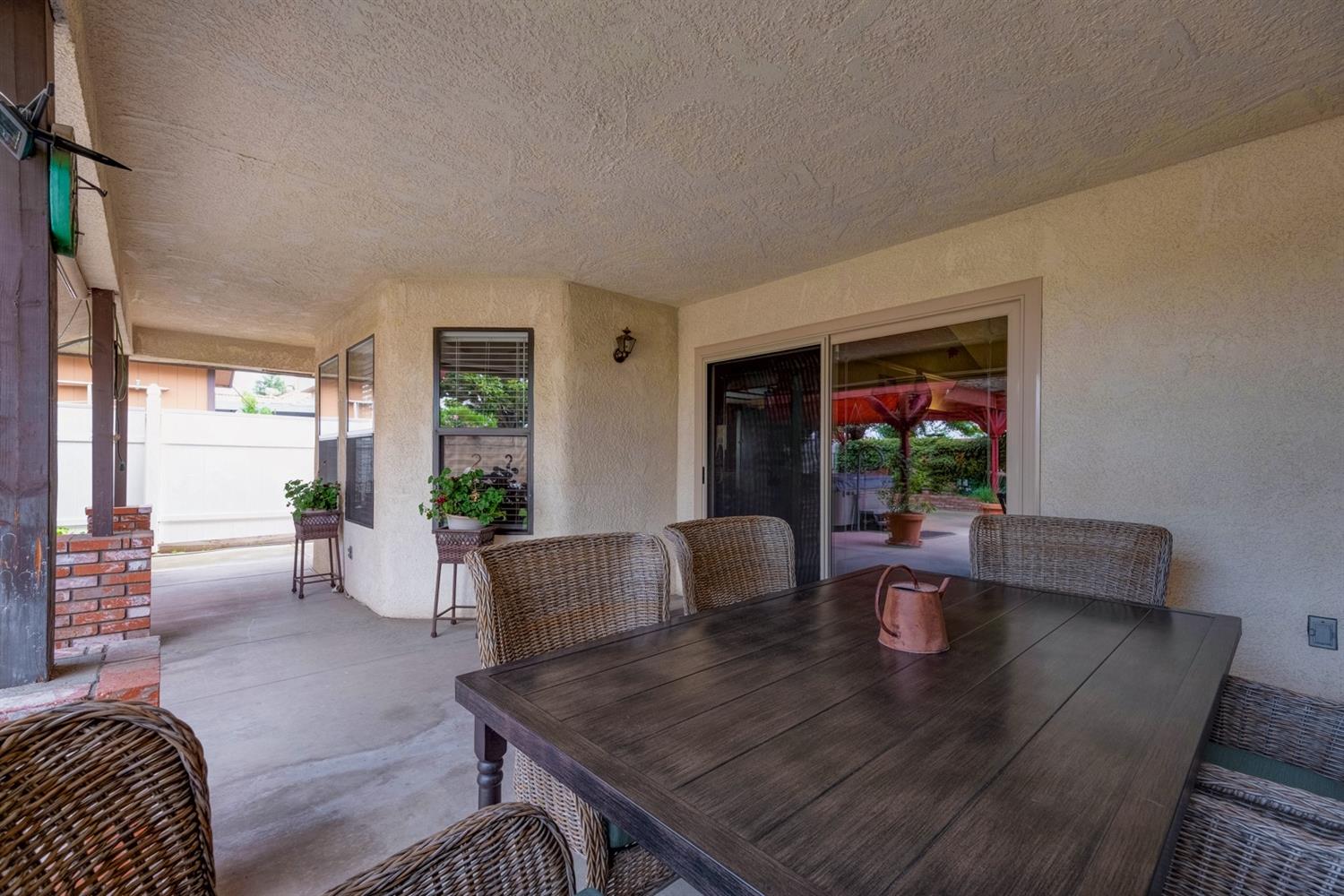 1922 Sundance Lane Madera, CA 93637 - Photo 46 of 81