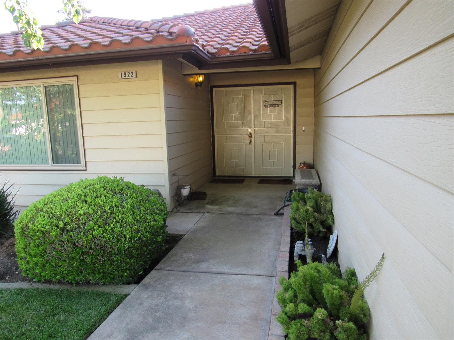 1922 Sundance Lane Madera, CA 93637 - Photo 6 of 81