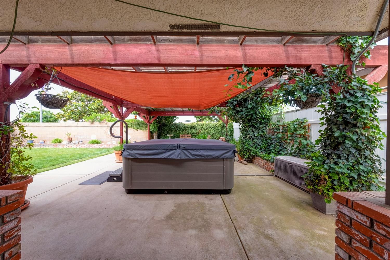 1922 Sundance Lane Madera, CA 93637 - Photo 51 of 81