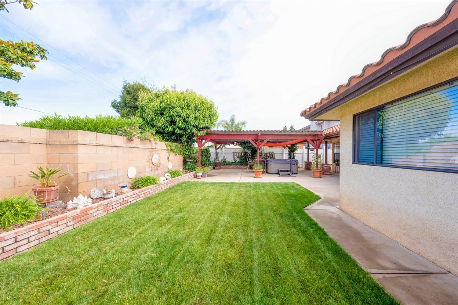 1922 Sundance Lane Madera, CA 93637 - Photo 55 of 81