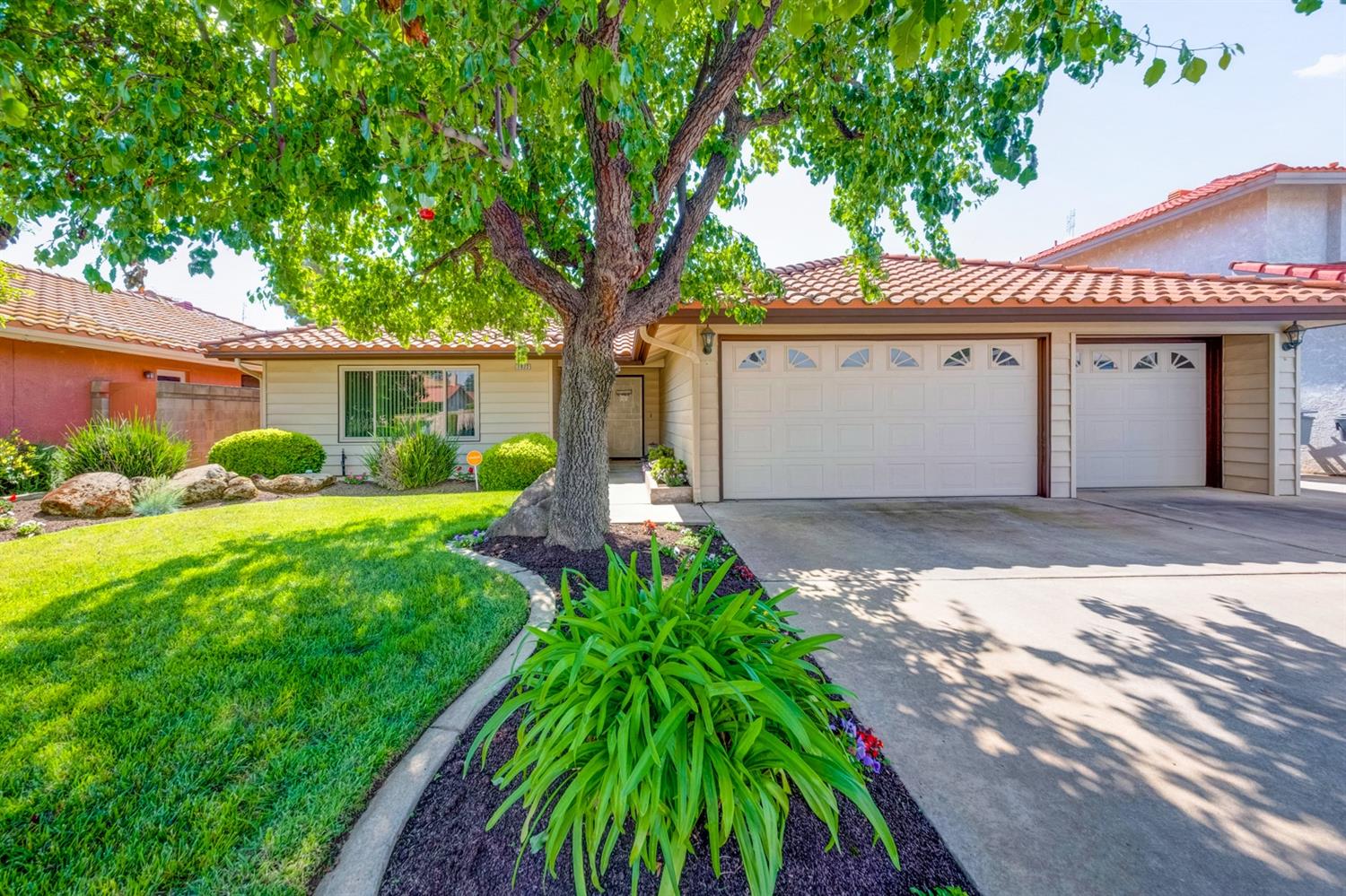 1922 Sundance Lane Madera, CA 93637 - Photo 72 of 81