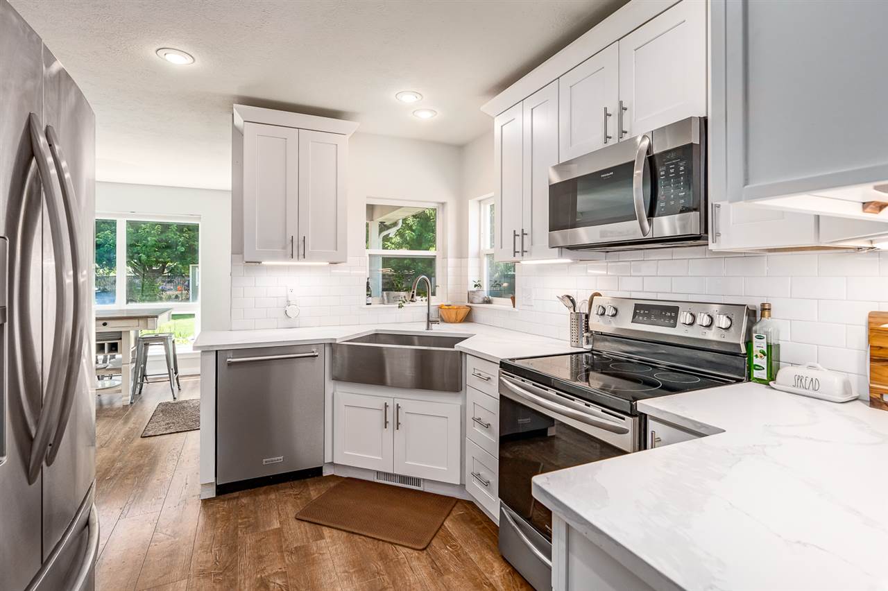 1011 North Virginia Road Spokane Valley, WA 99216 - Photo 6 of 43 Gallery Image 6