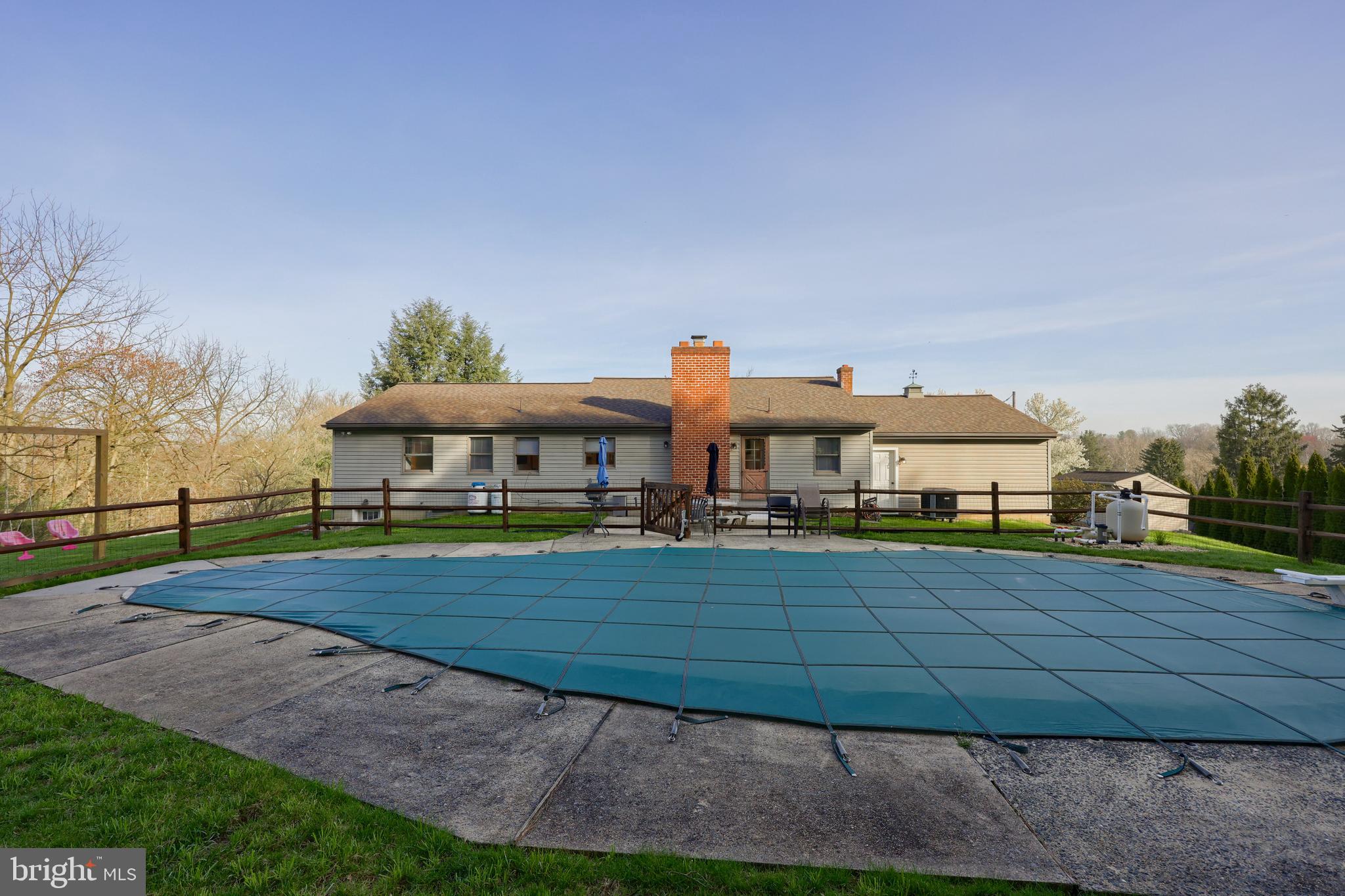 2112 Hollinger Road Lancaster, PA 17602 - Photo 14 of 56