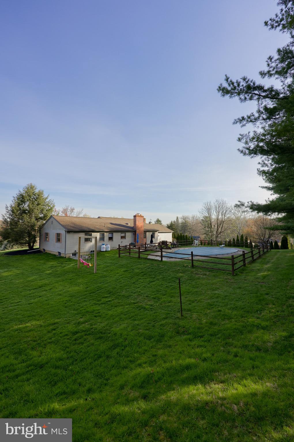 2112 Hollinger Road Lancaster, PA 17602 - Photo 15 of 56