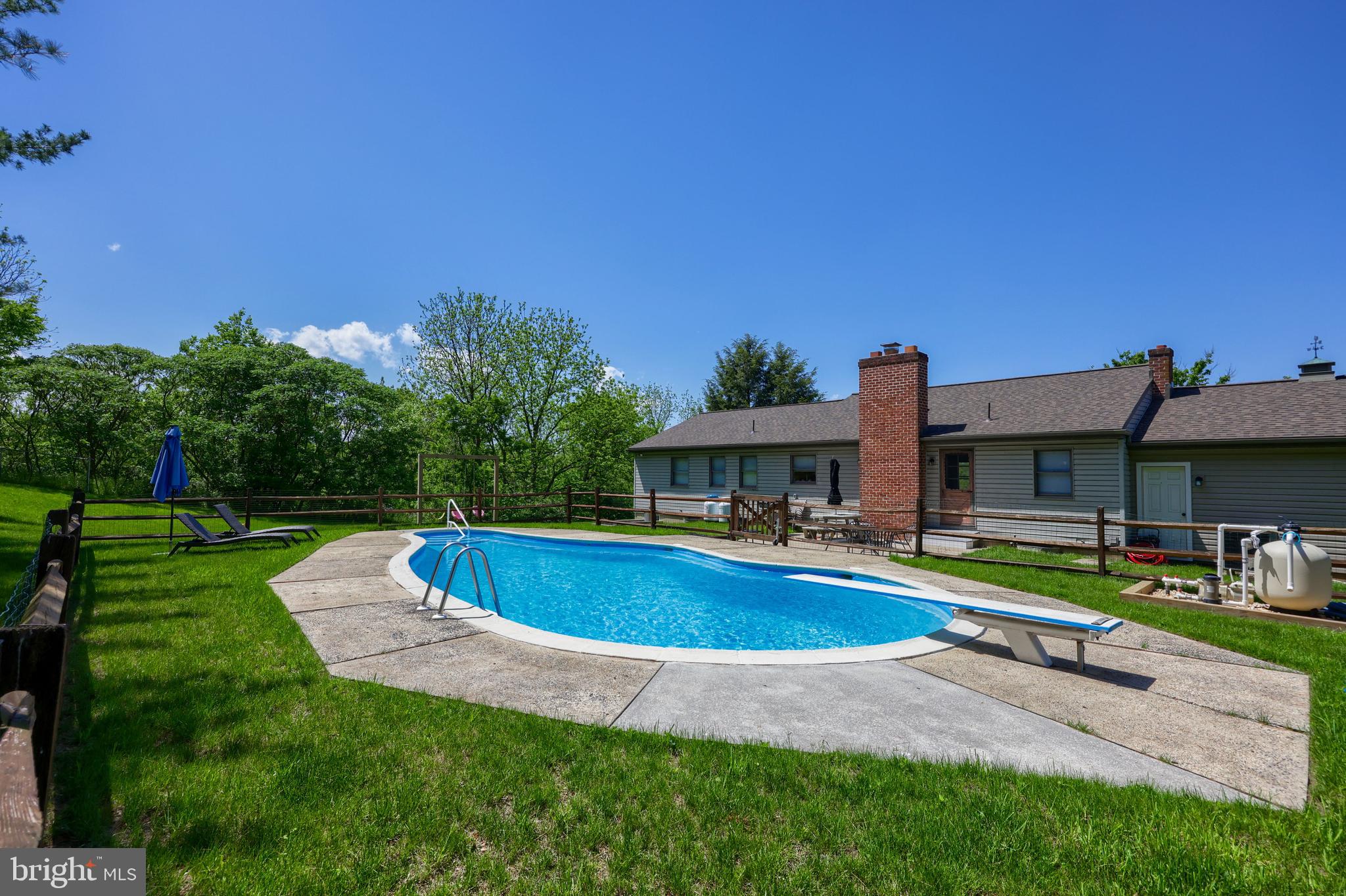 2112 Hollinger Road Lancaster, PA 17602 - Photo 16 of 56