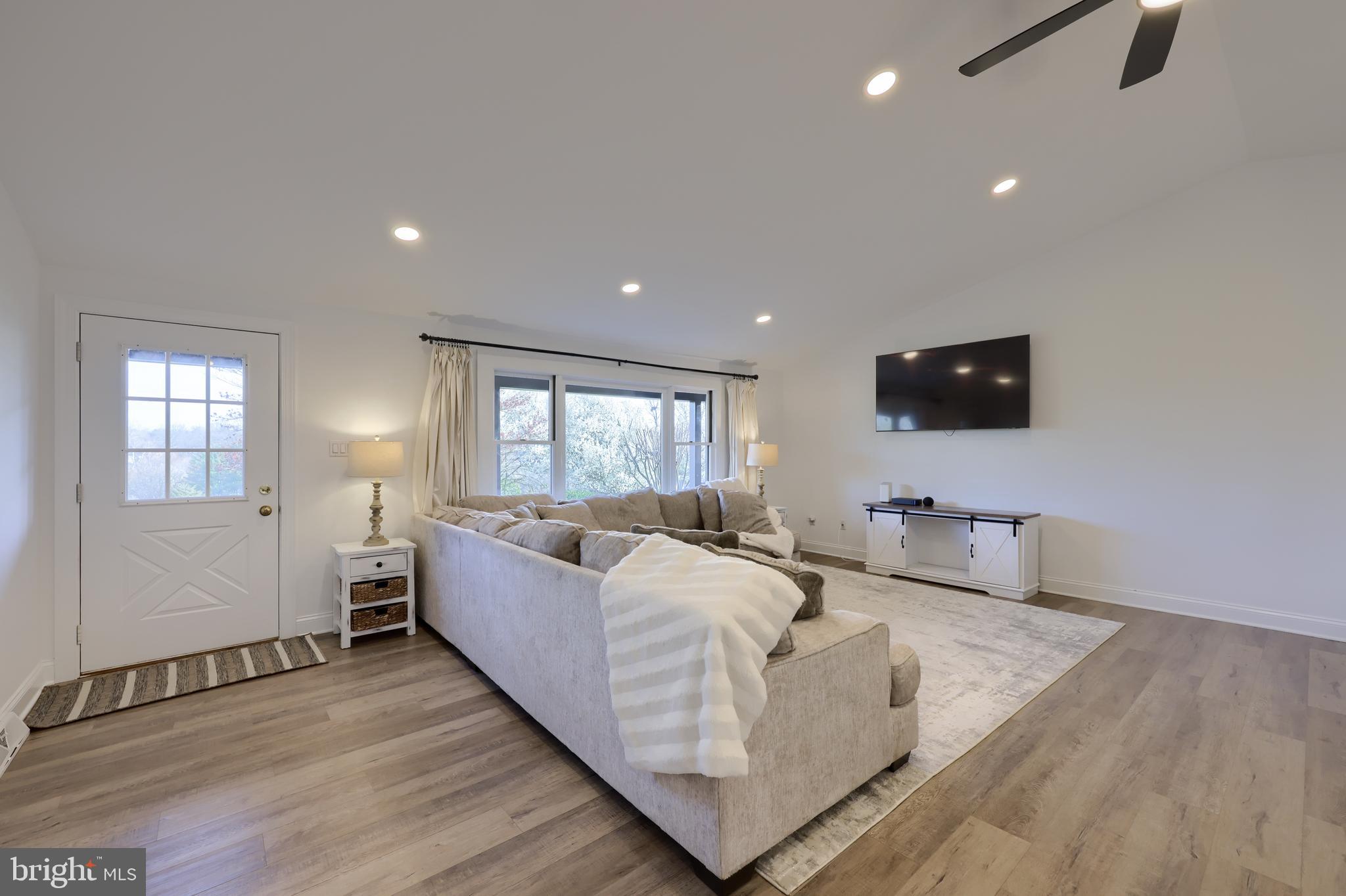 2112 Hollinger Road Lancaster, PA 17602 - Photo 23 of 56