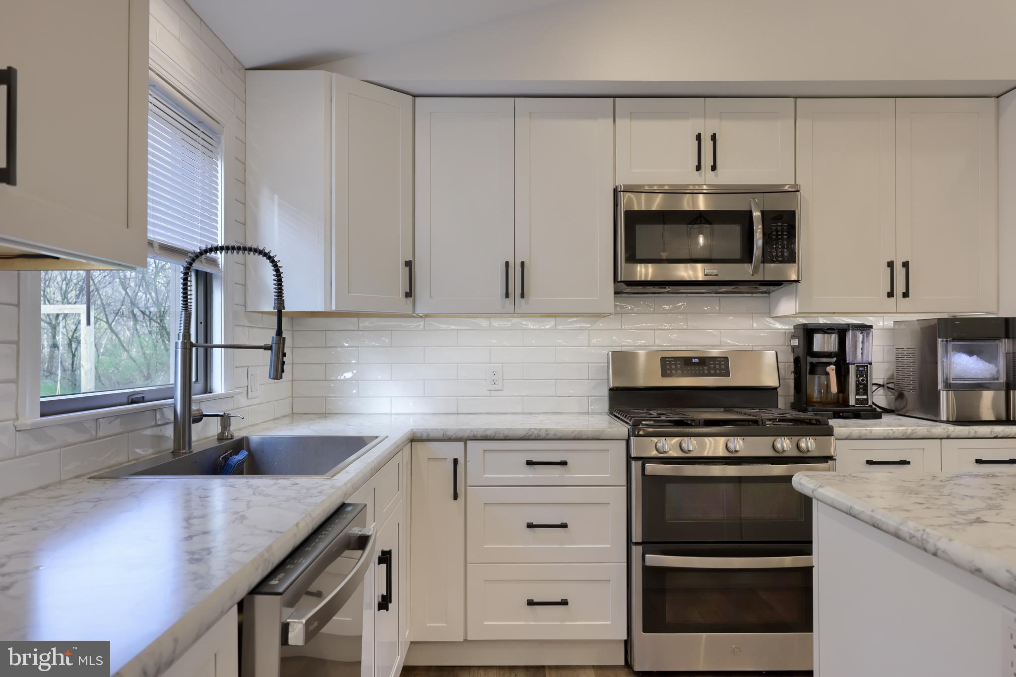 2112 Hollinger Road Lancaster, PA 17602 - Photo 34 of 56