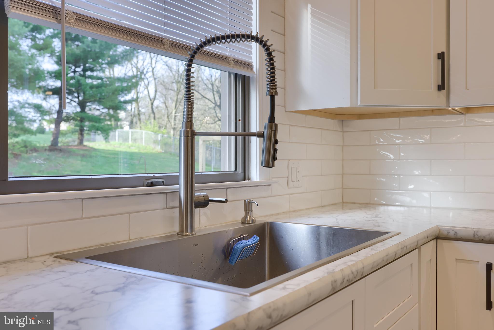 2112 Hollinger Road Lancaster, PA 17602 - Photo 35 of 56