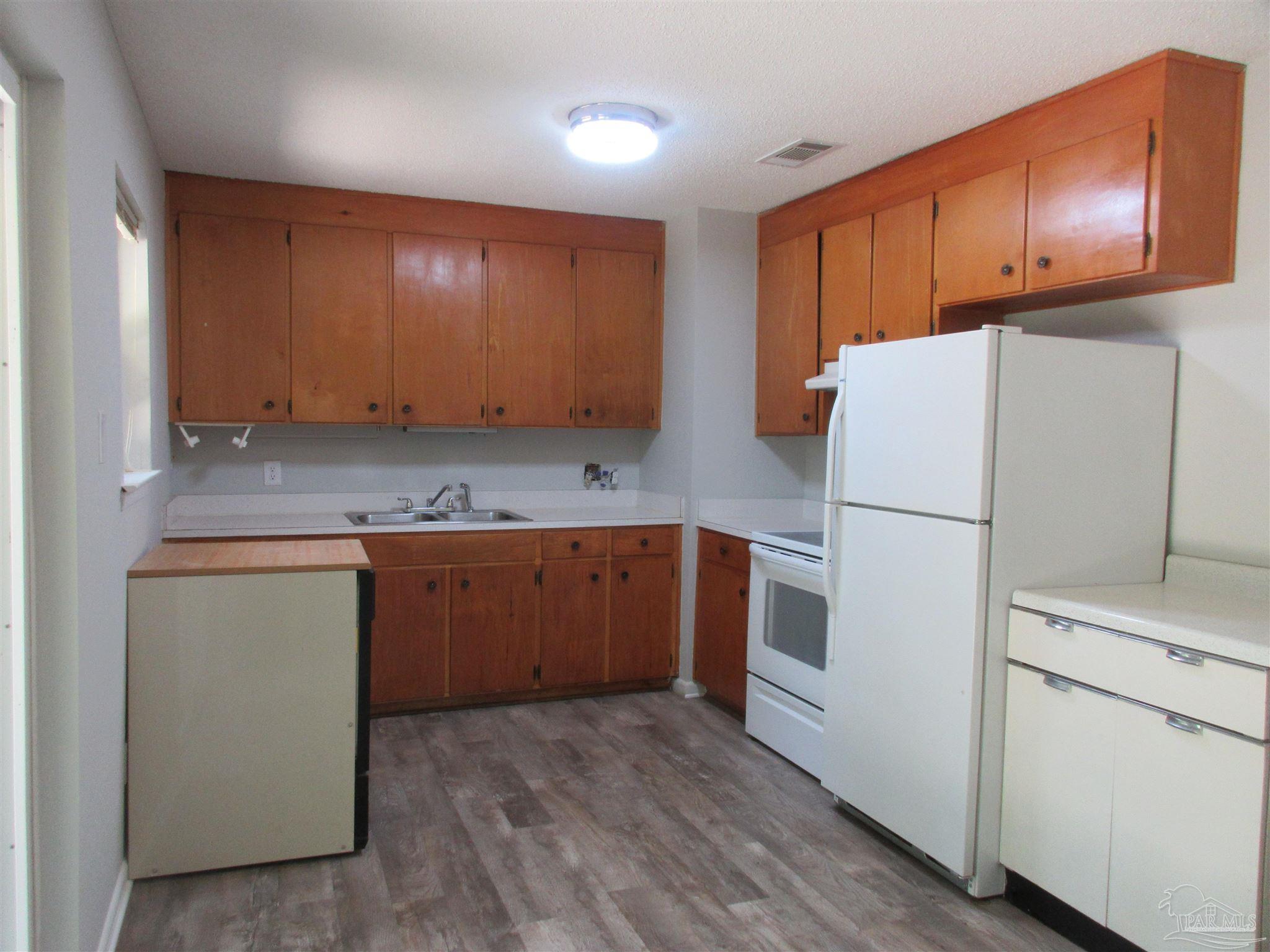 4397 Pine Villa Circle Pace, FL 32571 - Photo 12 of 49