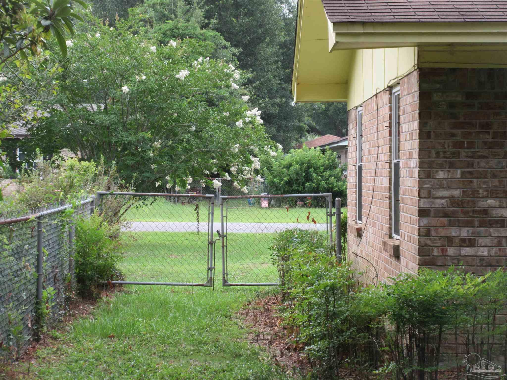 4397 Pine Villa Circle Pace, FL 32571 - Photo 40 of 49