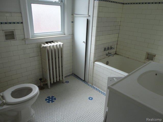 4813 Audubon Road Detroit, MI 48224 - Photo 10 of 12 DSC02973.JPG