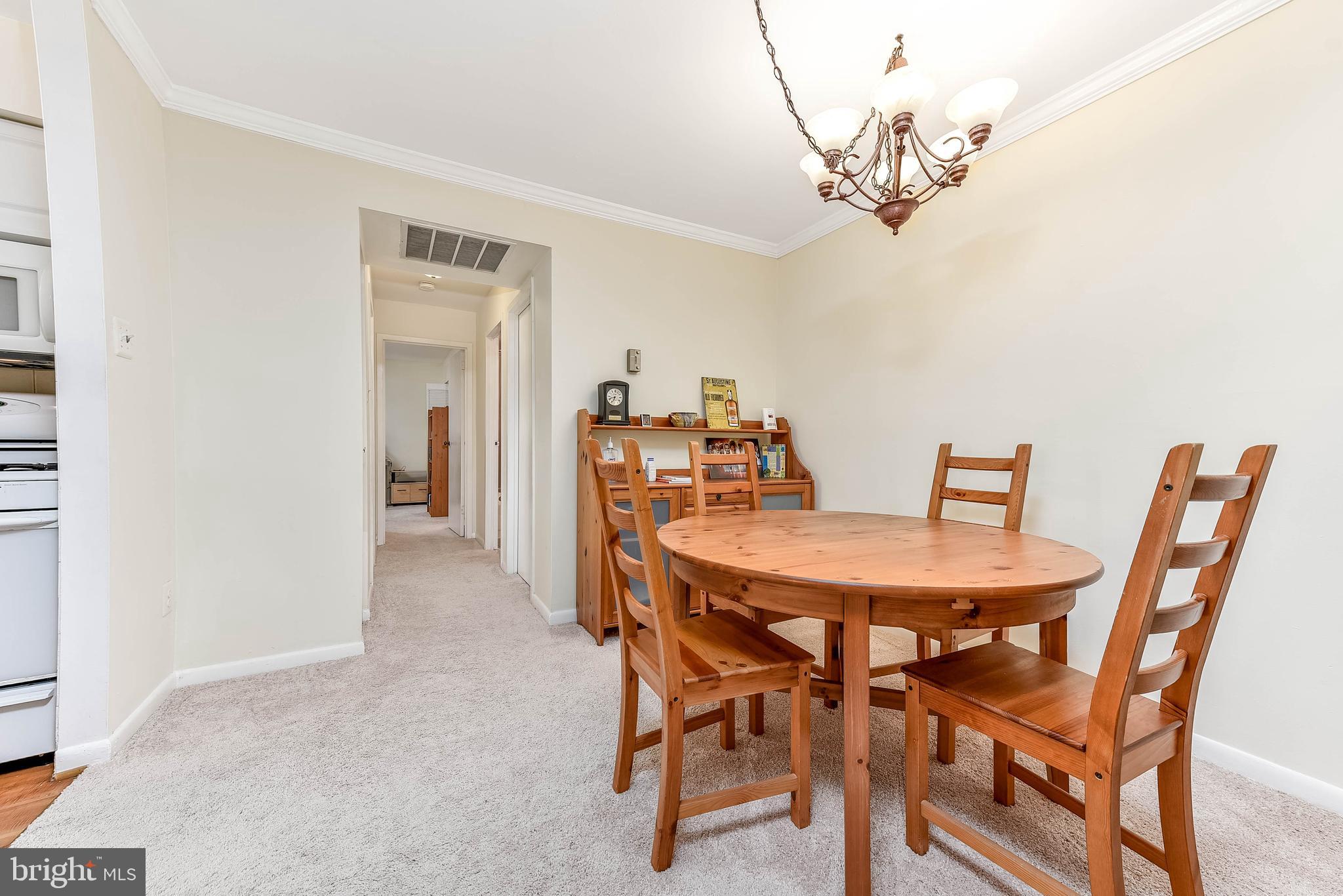 11256 Chestnut Grove Square, Unit 243 Reston, VA 20190 - Photo 11 of 21 Gallery Image 11