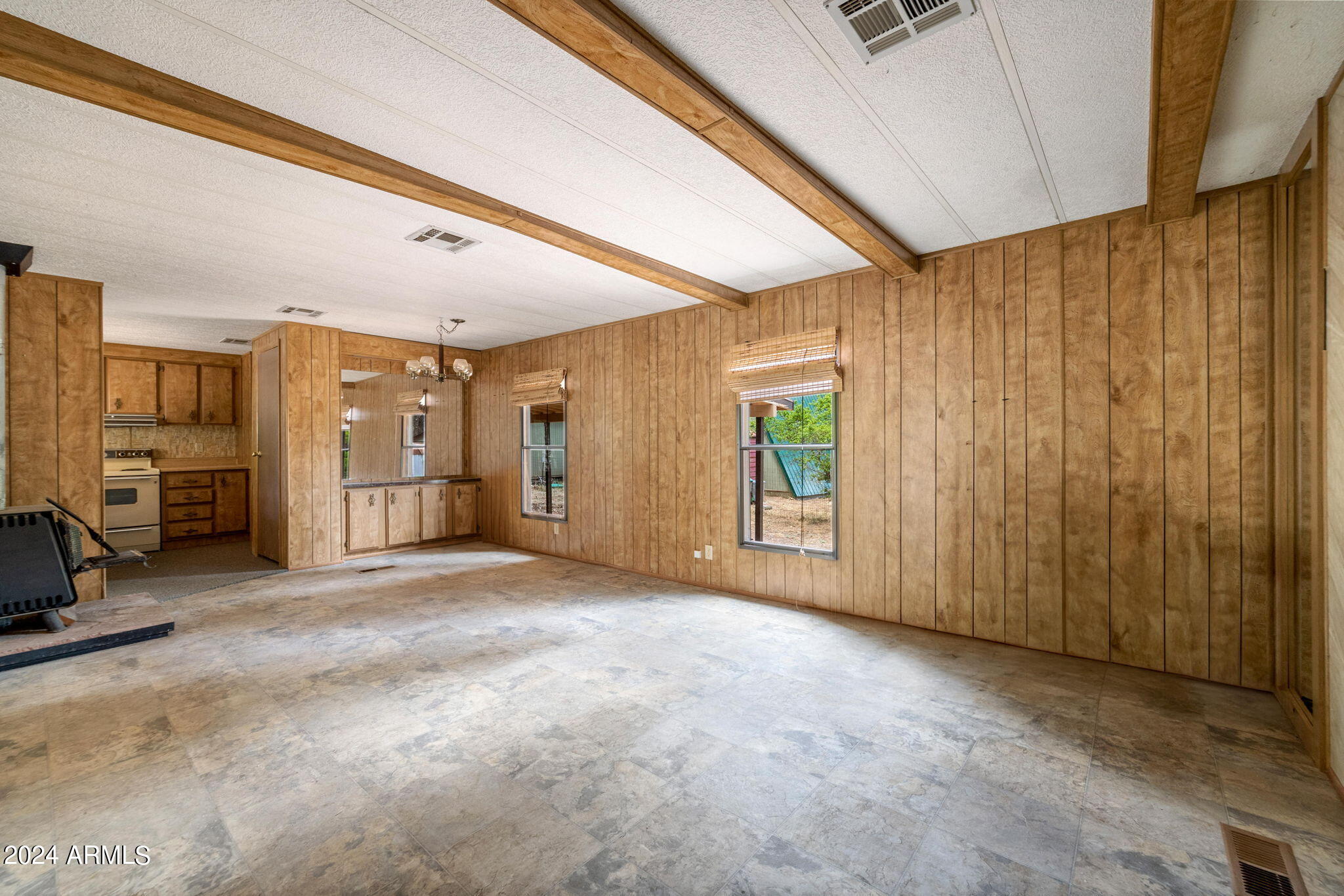 2858 Long Rifle Place Overgaard, AZ 85933 - Photo 3 of 28 GREAT ROOM