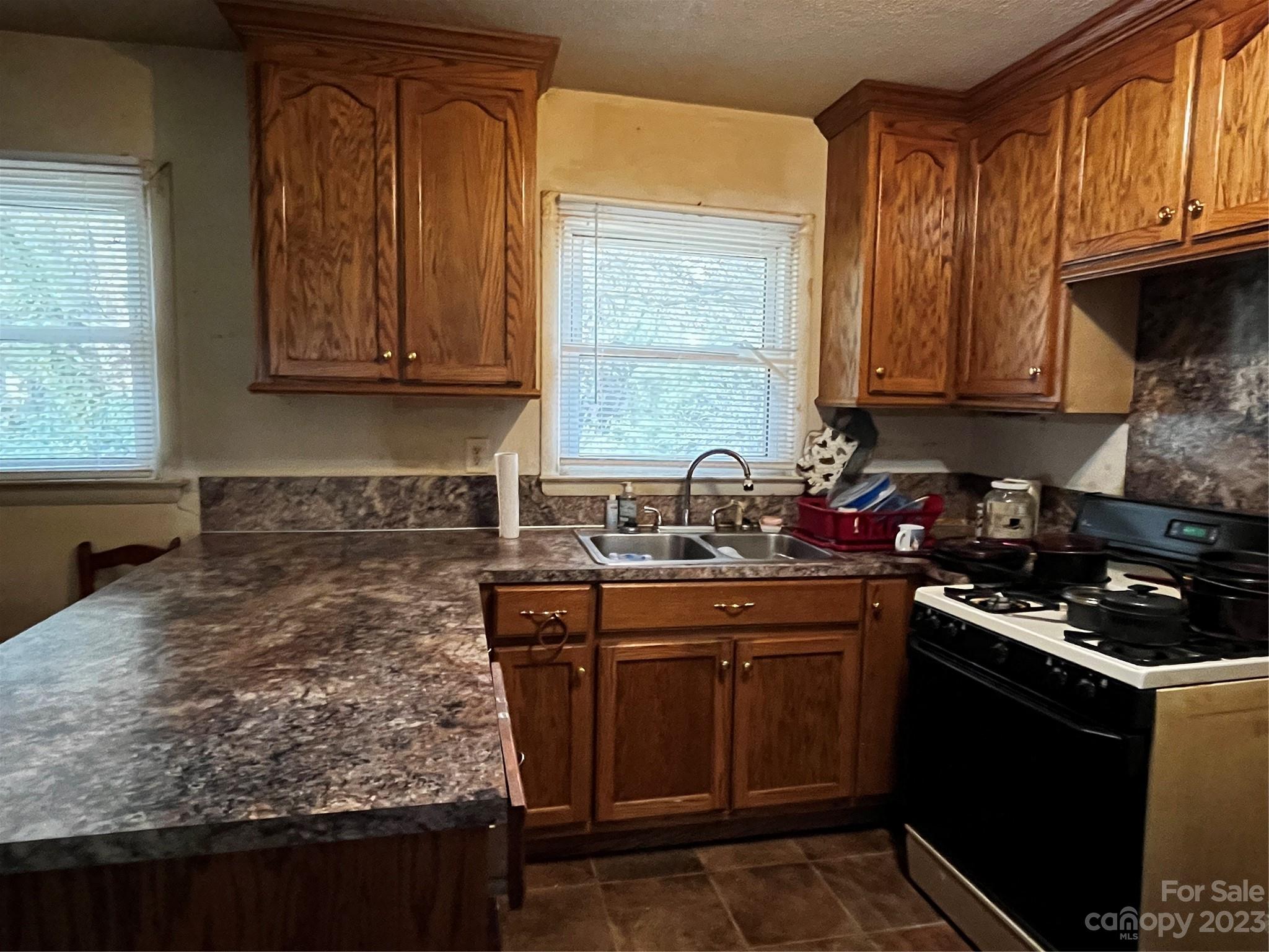 2842 Beaty Road Gastonia, NC 28056 - Photo 4 of 9 Gallery Image 4