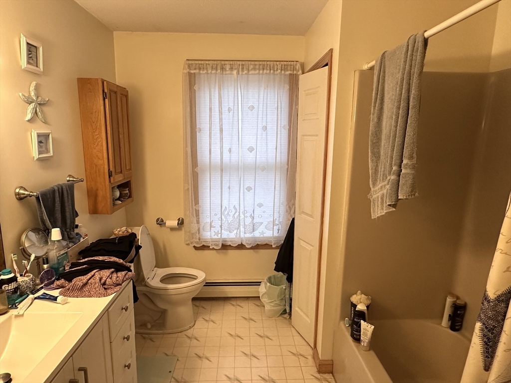 1591 Southbridge Road Warren, MA 01585 - Photo 8 of 12