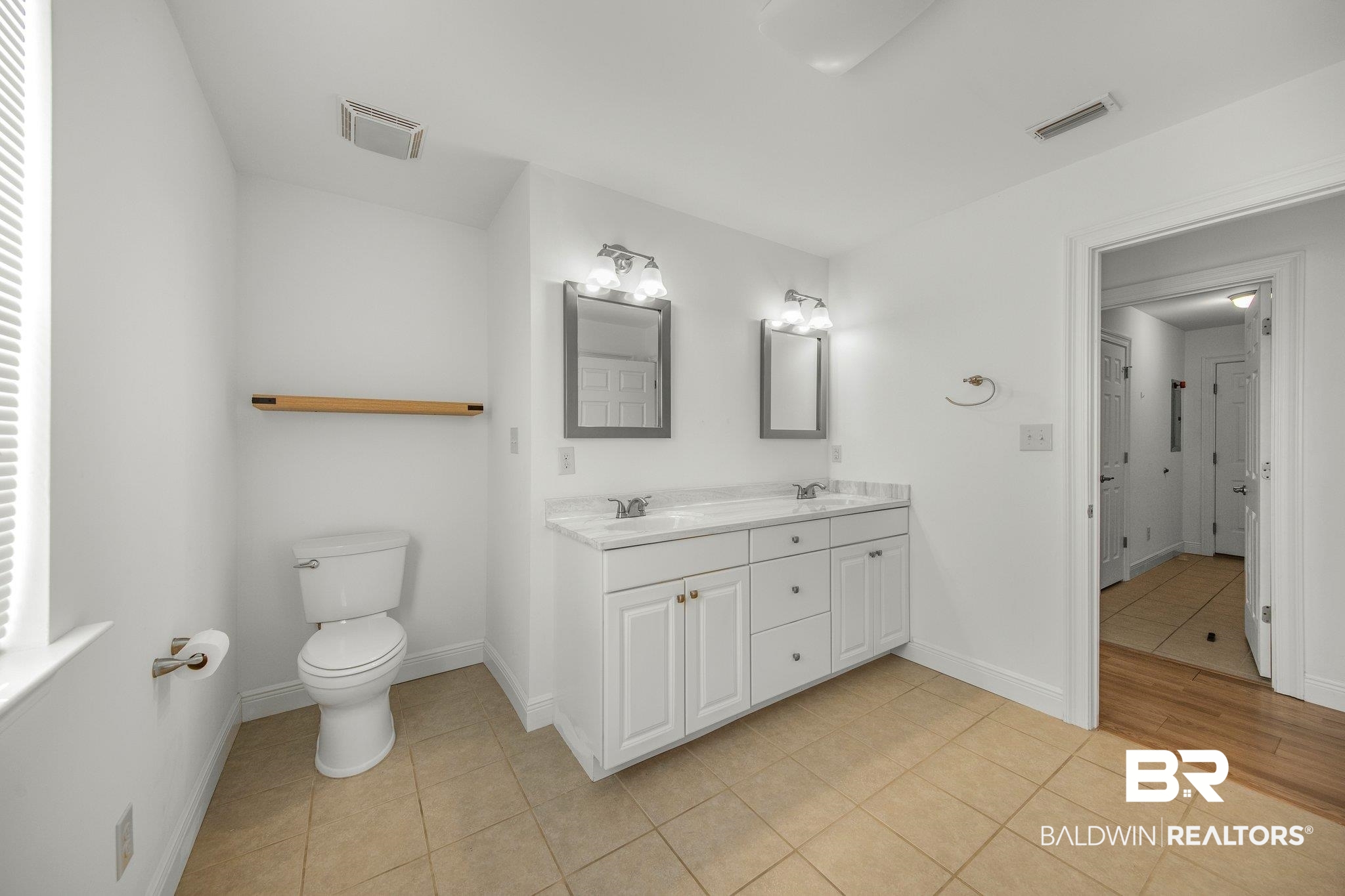 316 Pecan Ridge Boulevard Fairhope, AL 36532 - Photo 27 of 38 Bathroom 2