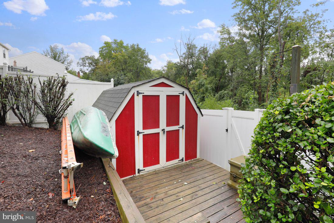 8518 Rhuddlan Road Baltimore, MD 21236 - Photo 19 of 21