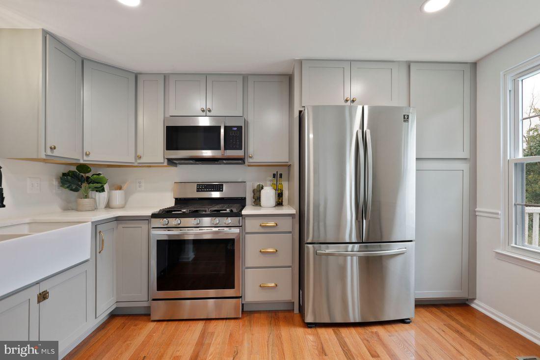 8518 Rhuddlan Road Baltimore, MD 21236 - Photo 8 of 21